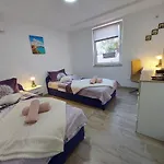 Neyra Villa Pula