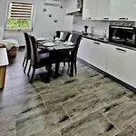 Neyra Villa